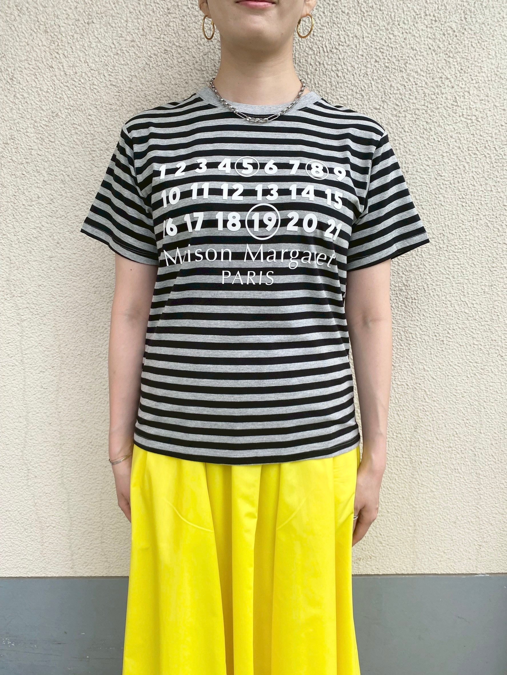 Accountナンバー×ボーダーTシャツ