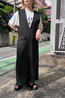 CHIGNON (シニヨン) ディープ Vネック ジャンパースカート ジャンスカ　タイト　ストレート