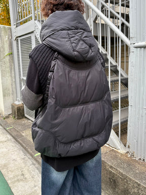 ニット×ダウンベスト