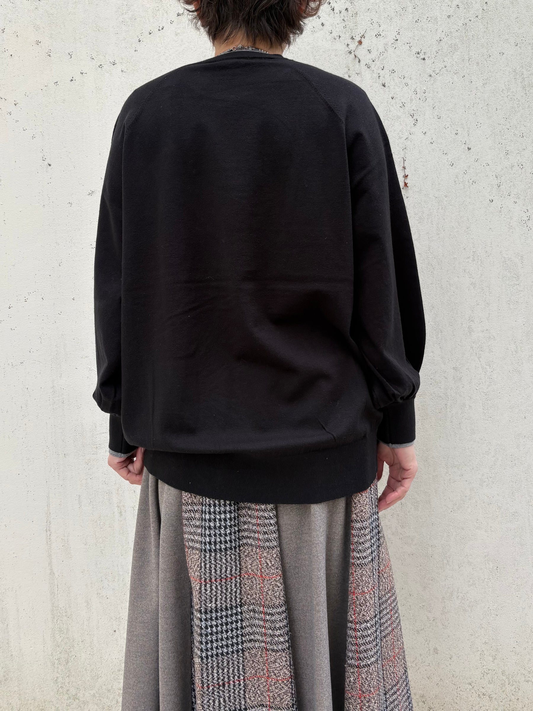 袖バルーンロゴニット