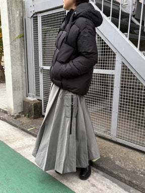 裾バルーンミリタリースカート