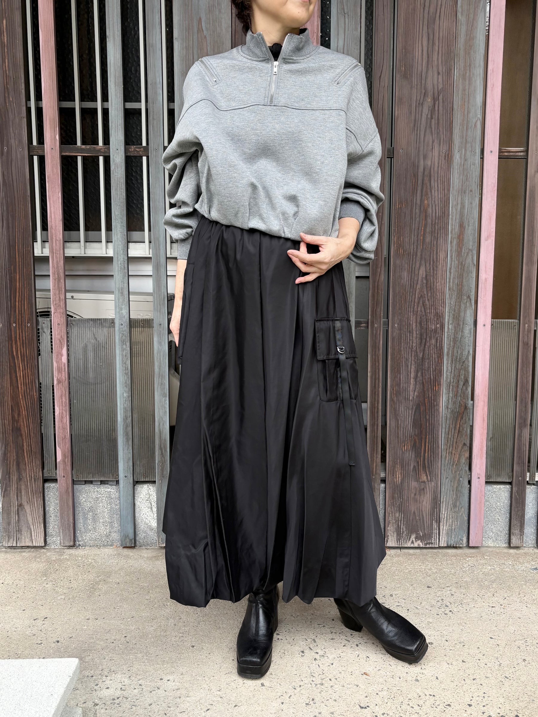 裾バルーンミリタリースカート