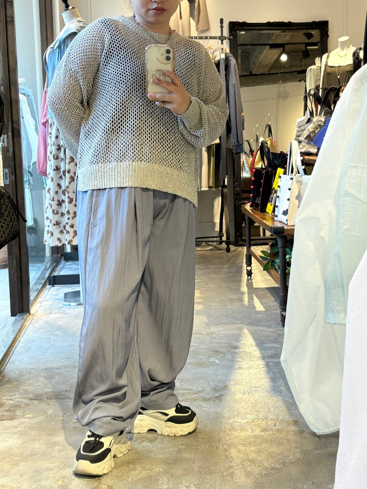 メッシュニット