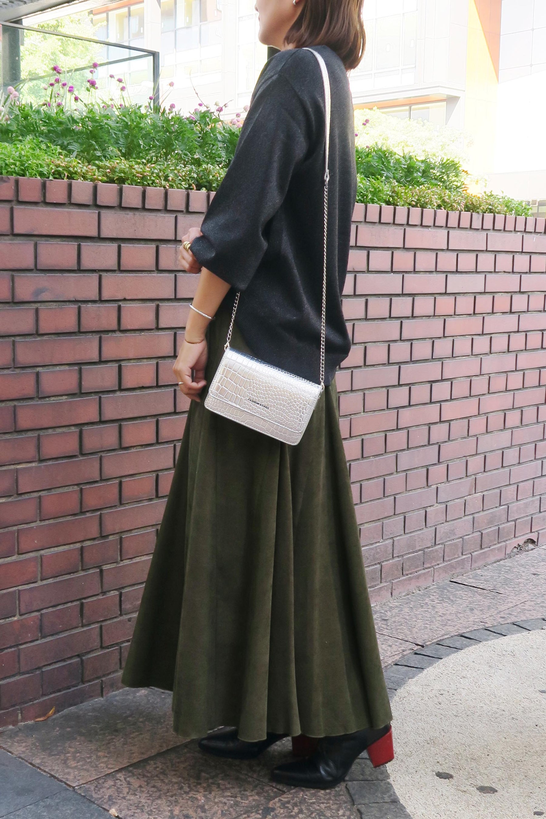 細コーデュロイロングスカート