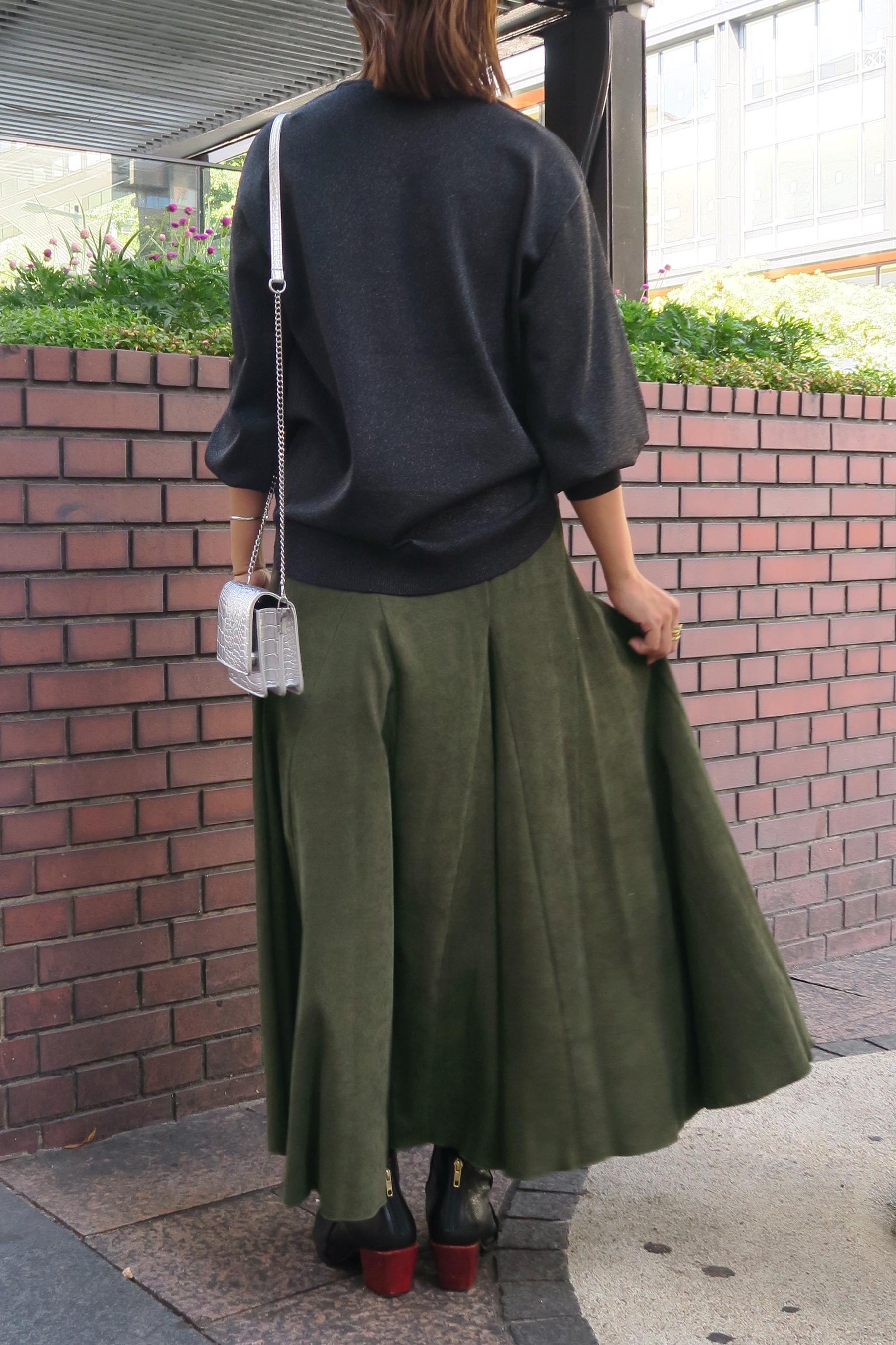 細コーデュロイロングスカート