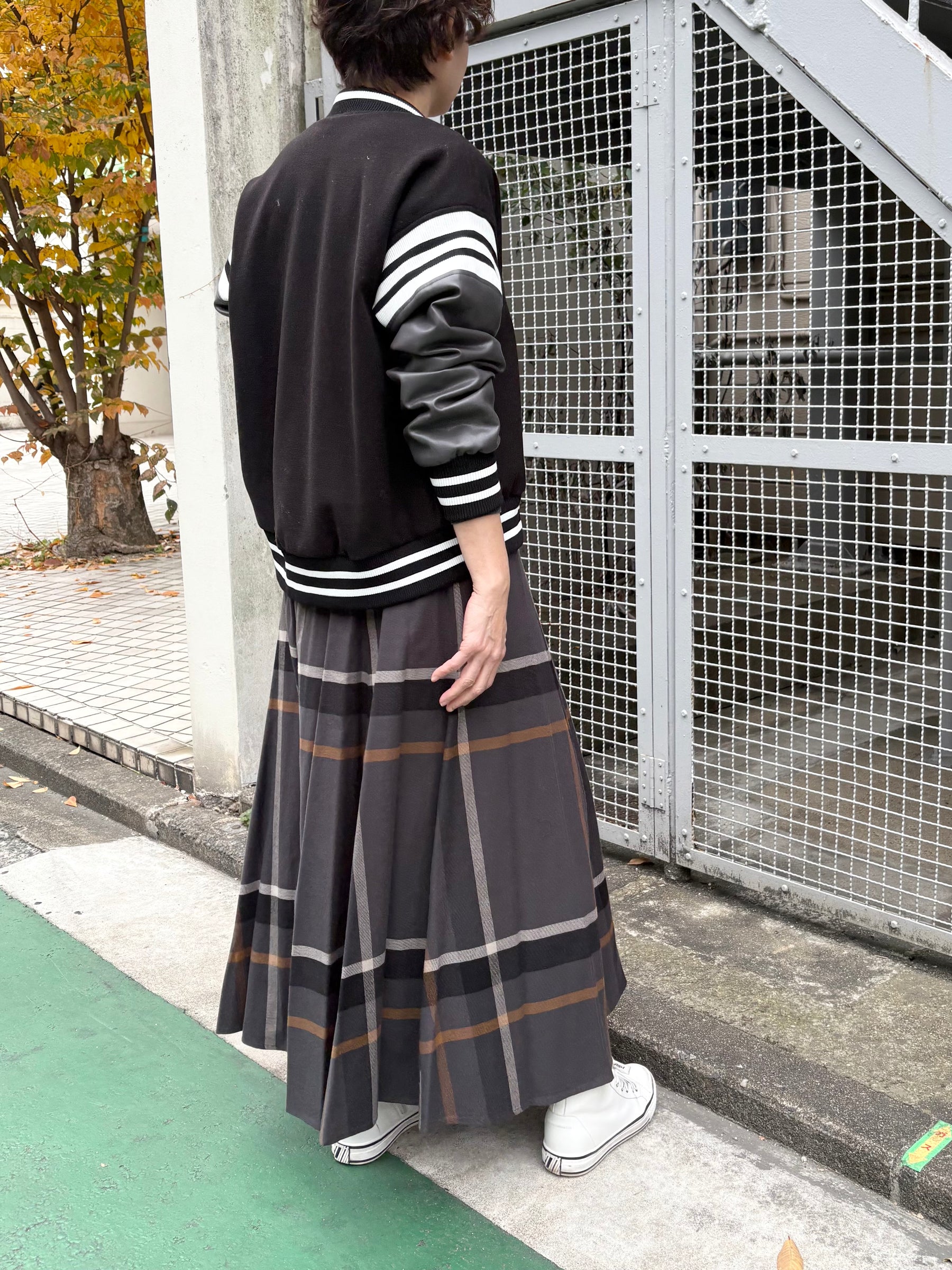 チェックスカート