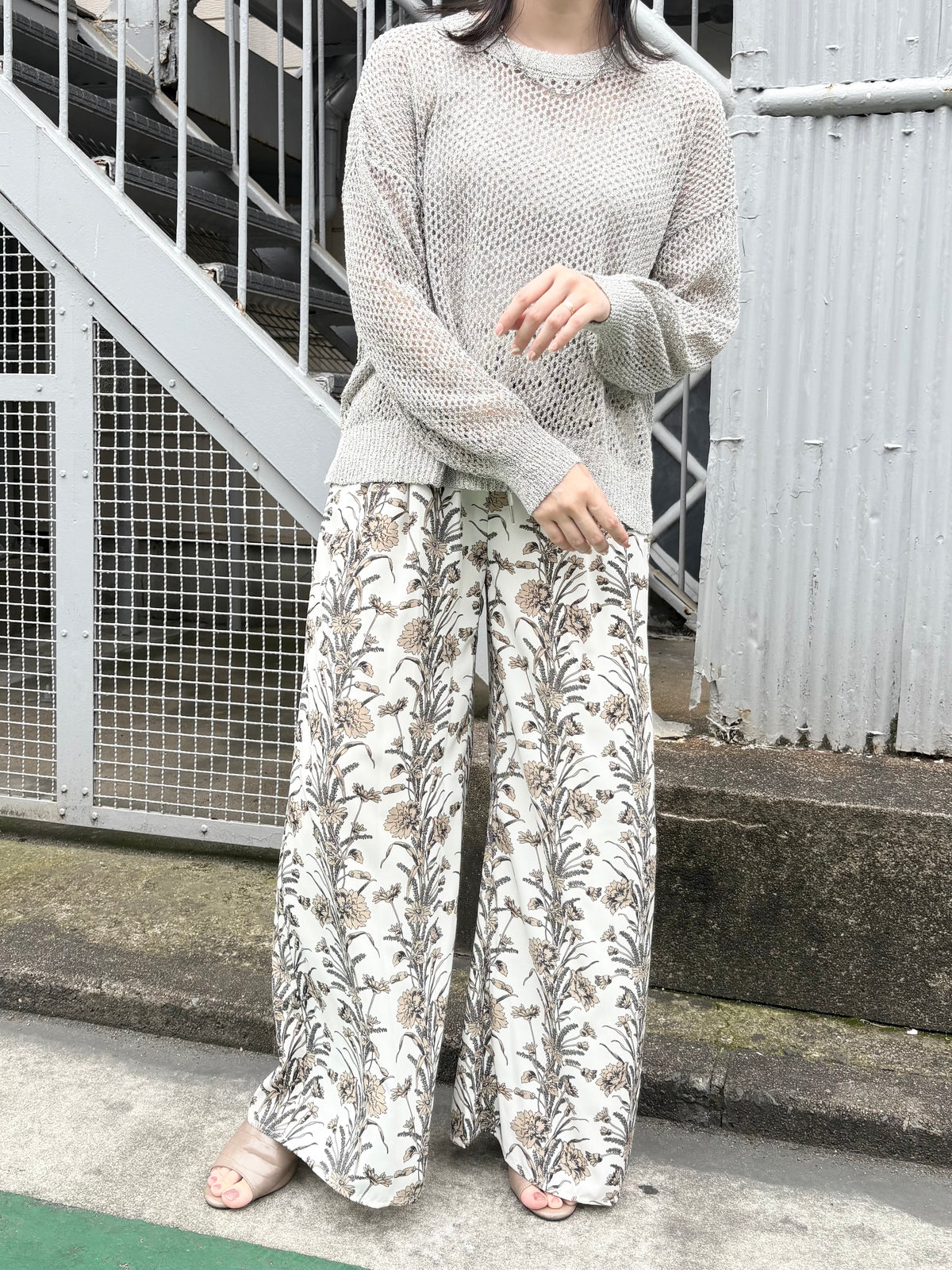 ボタニカルタックワイドパンツ
