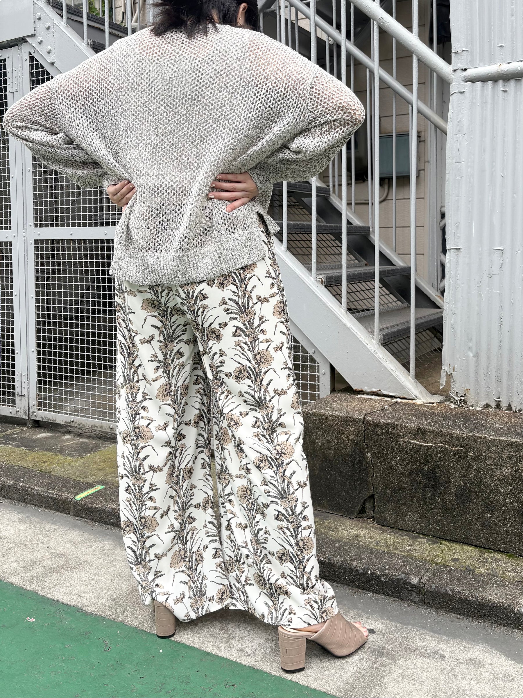 メッシュニット
