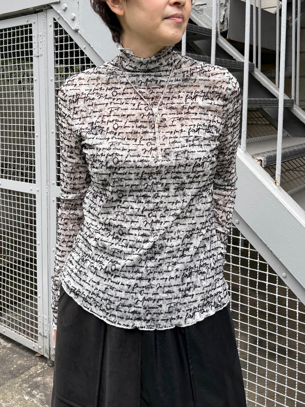 テキストロゴハイネックカットソー