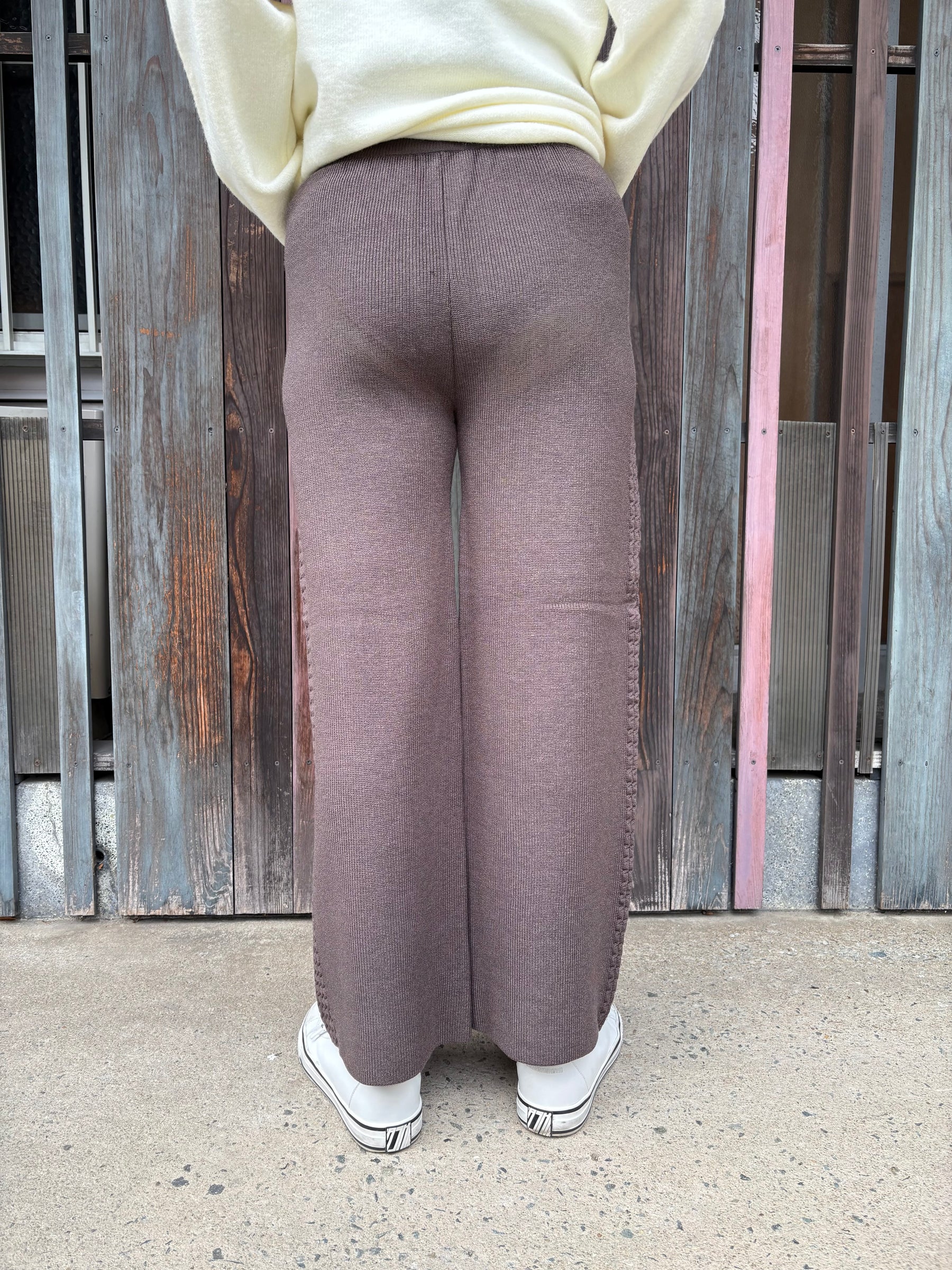 サイドケーブルラインニットパンツ