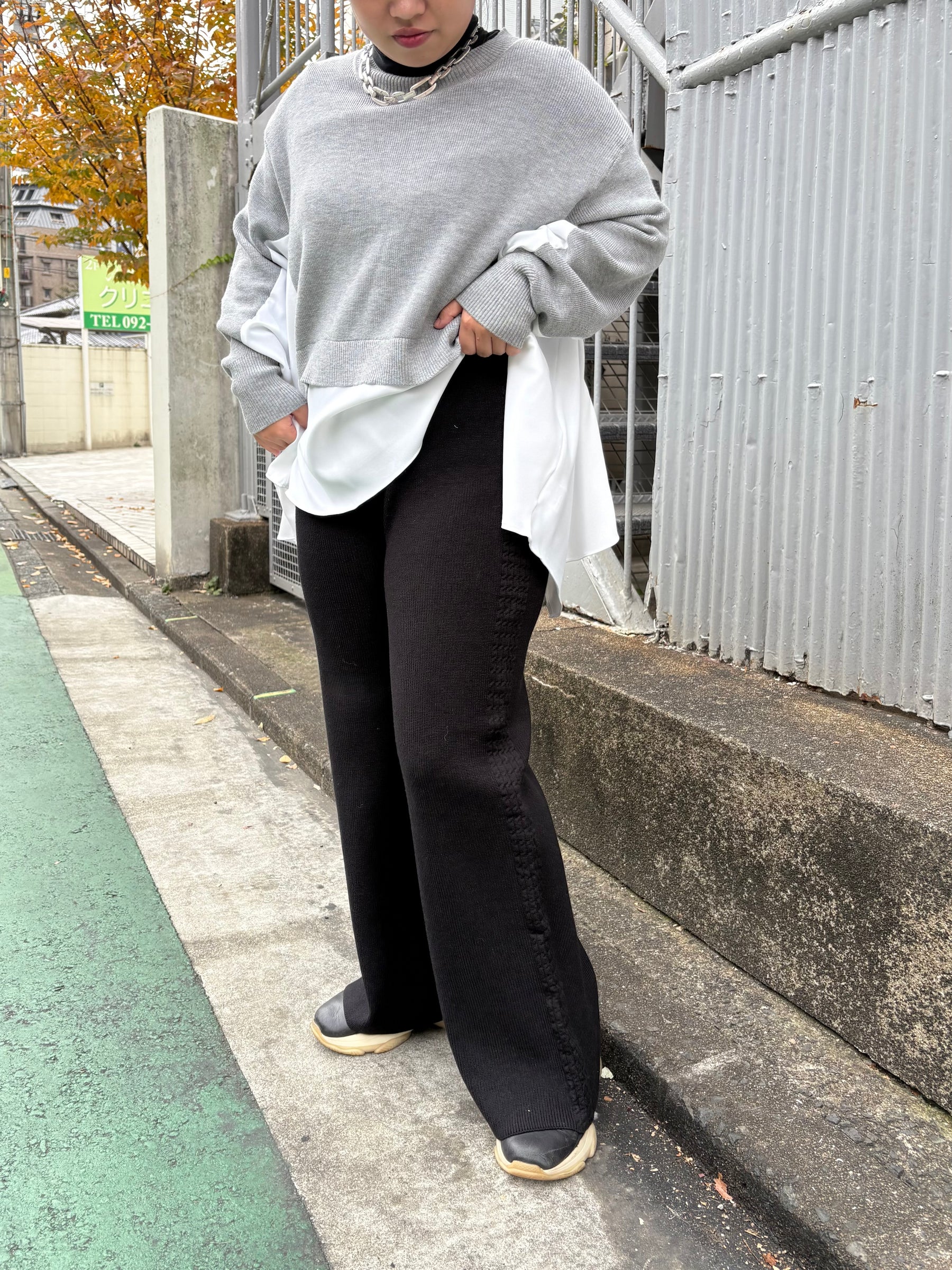 サイドケーブルラインニットパンツ