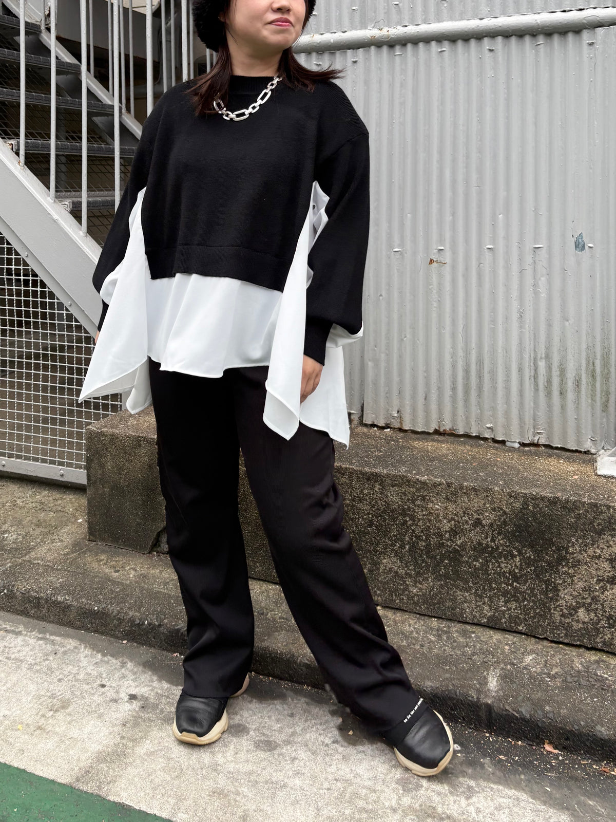 裾フレア異素材ドッキングニット