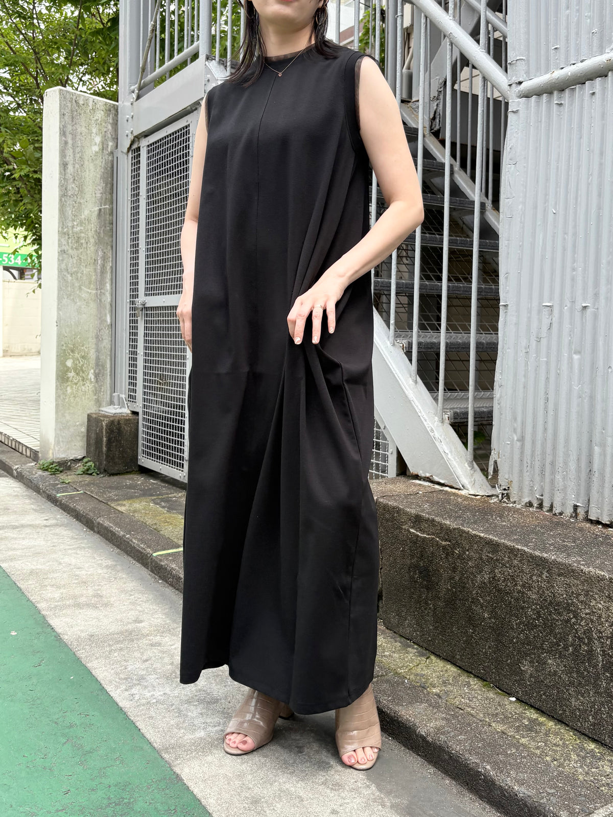 サイドドレープワンピース