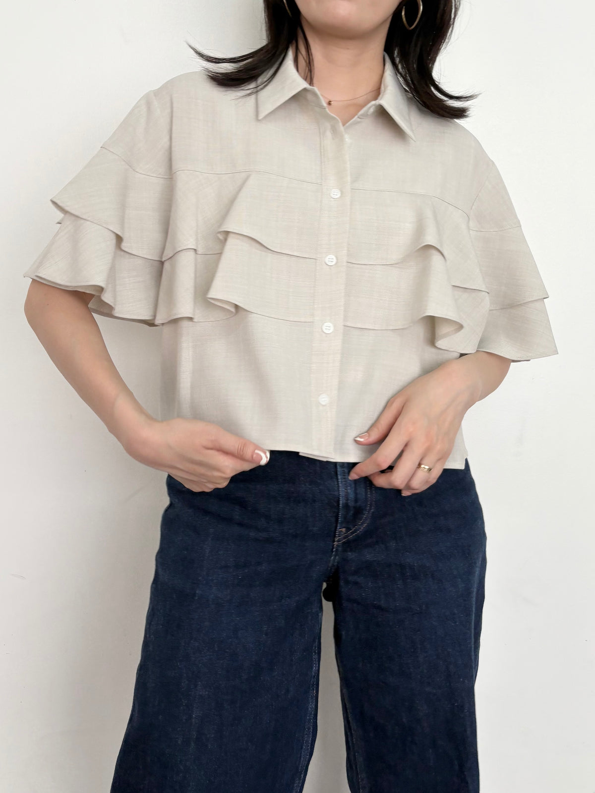 麻タッチラッフル半袖ブラウス