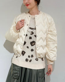 ジグザグキルティングダウンブルゾン