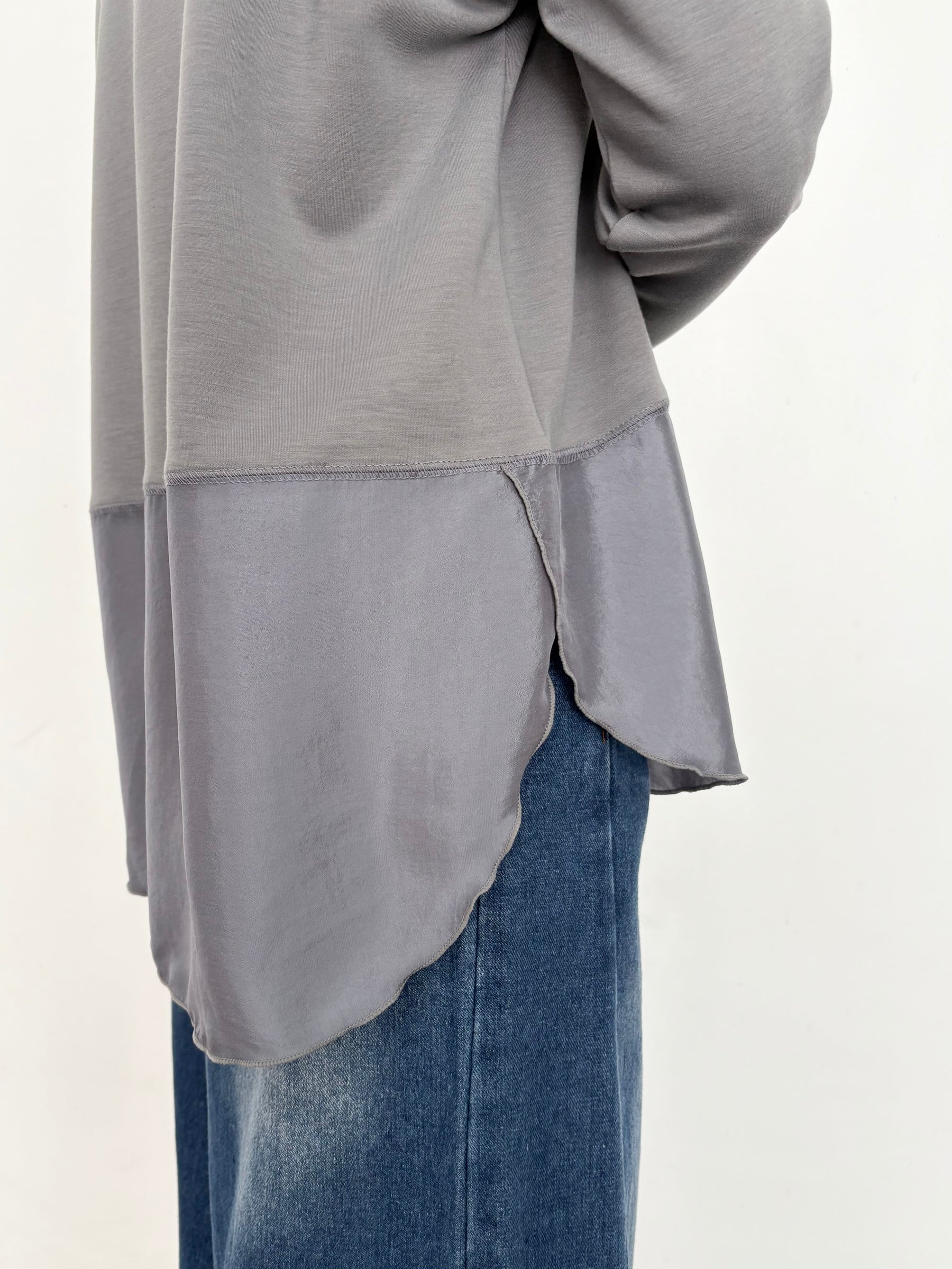 サテンドッキング ロゴカットソー