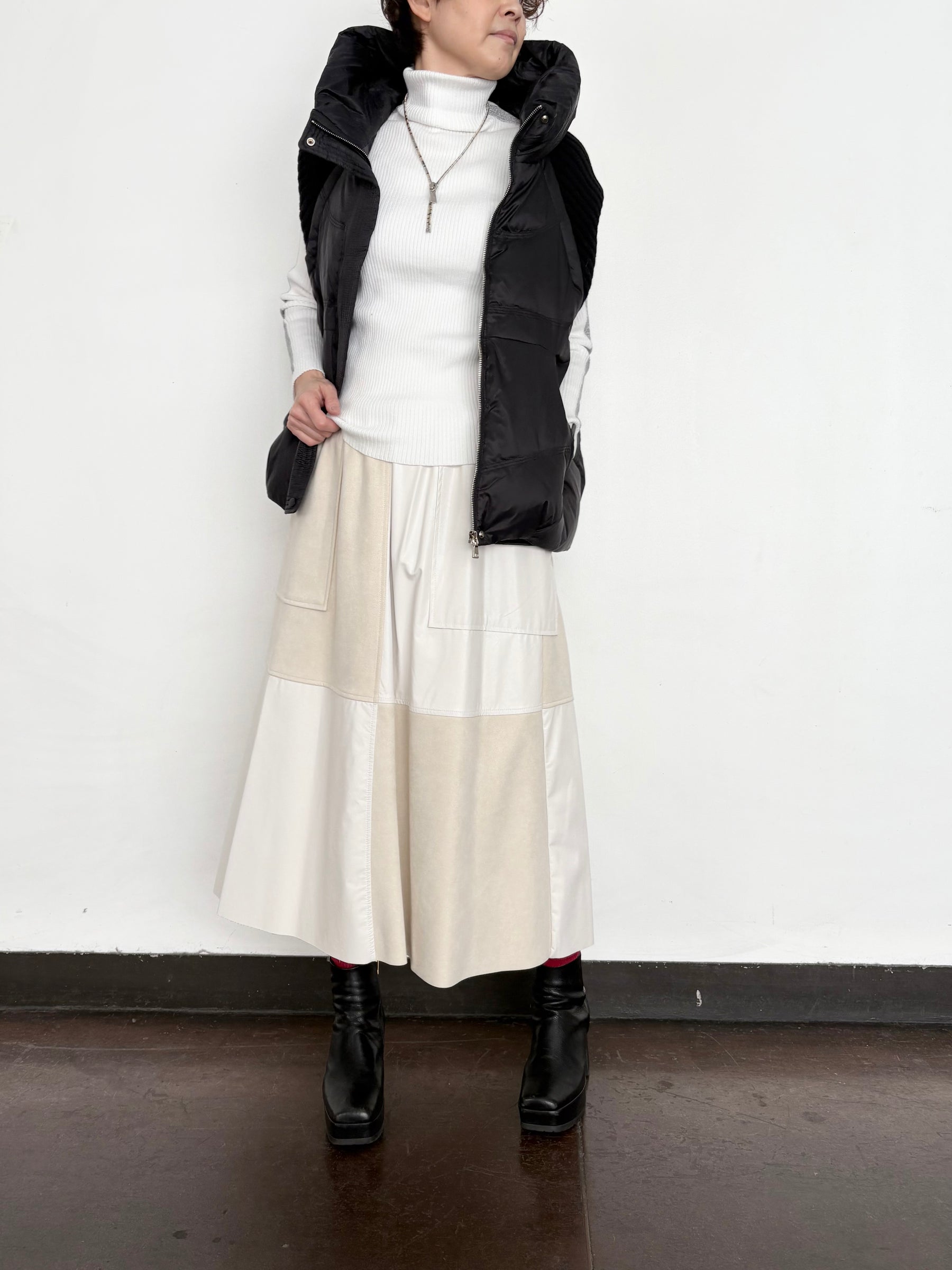 エコレザー＆スウェードハギスカート