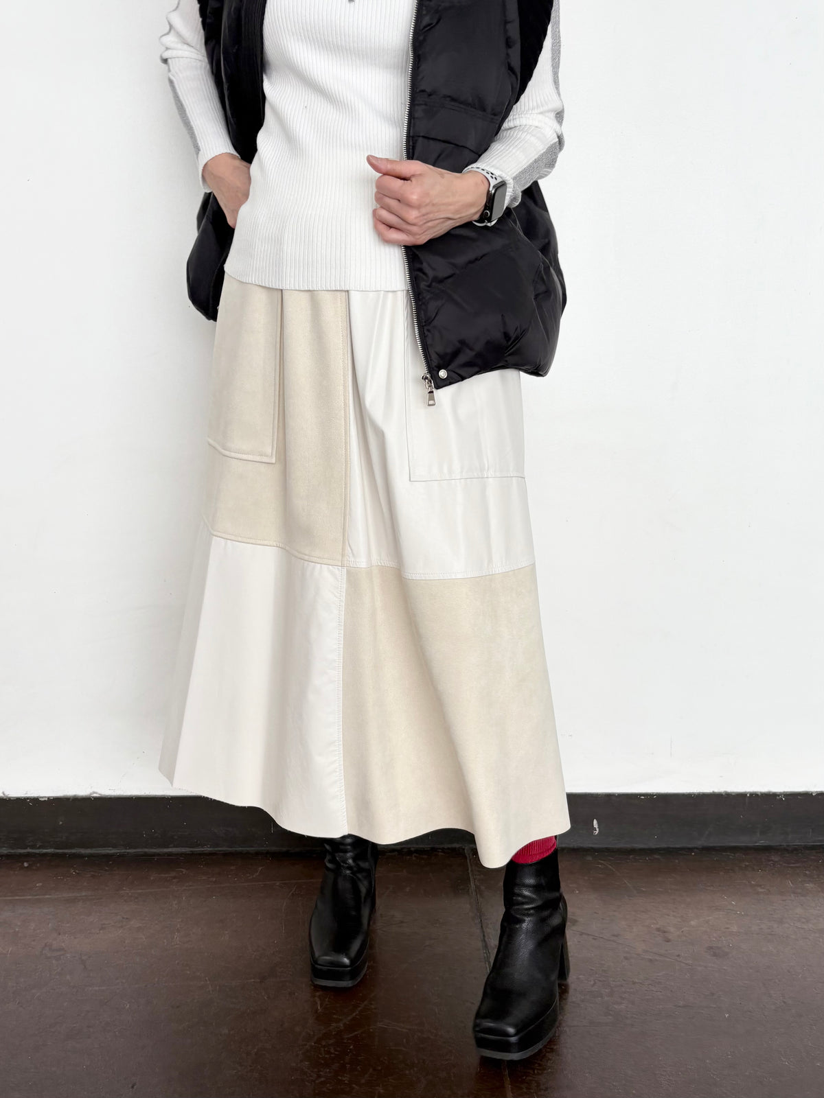 エコレザー＆スウェードハギスカート