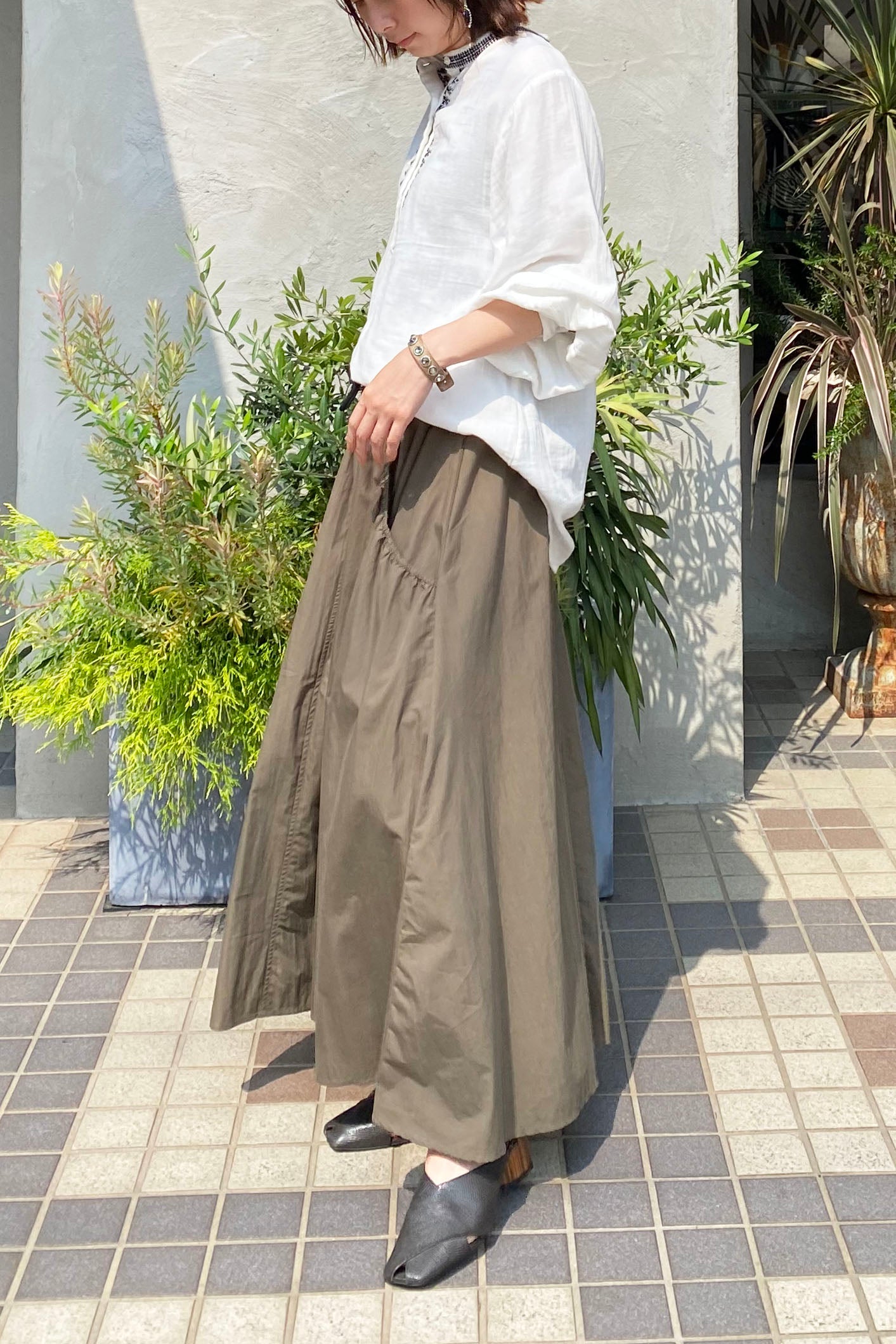 NOTSHY(ノットシャイ)ヘンリーネックブラウス 4402422LOUANISSE