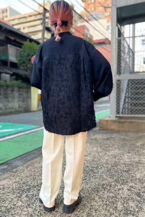 カットジャガード切替ブラウス