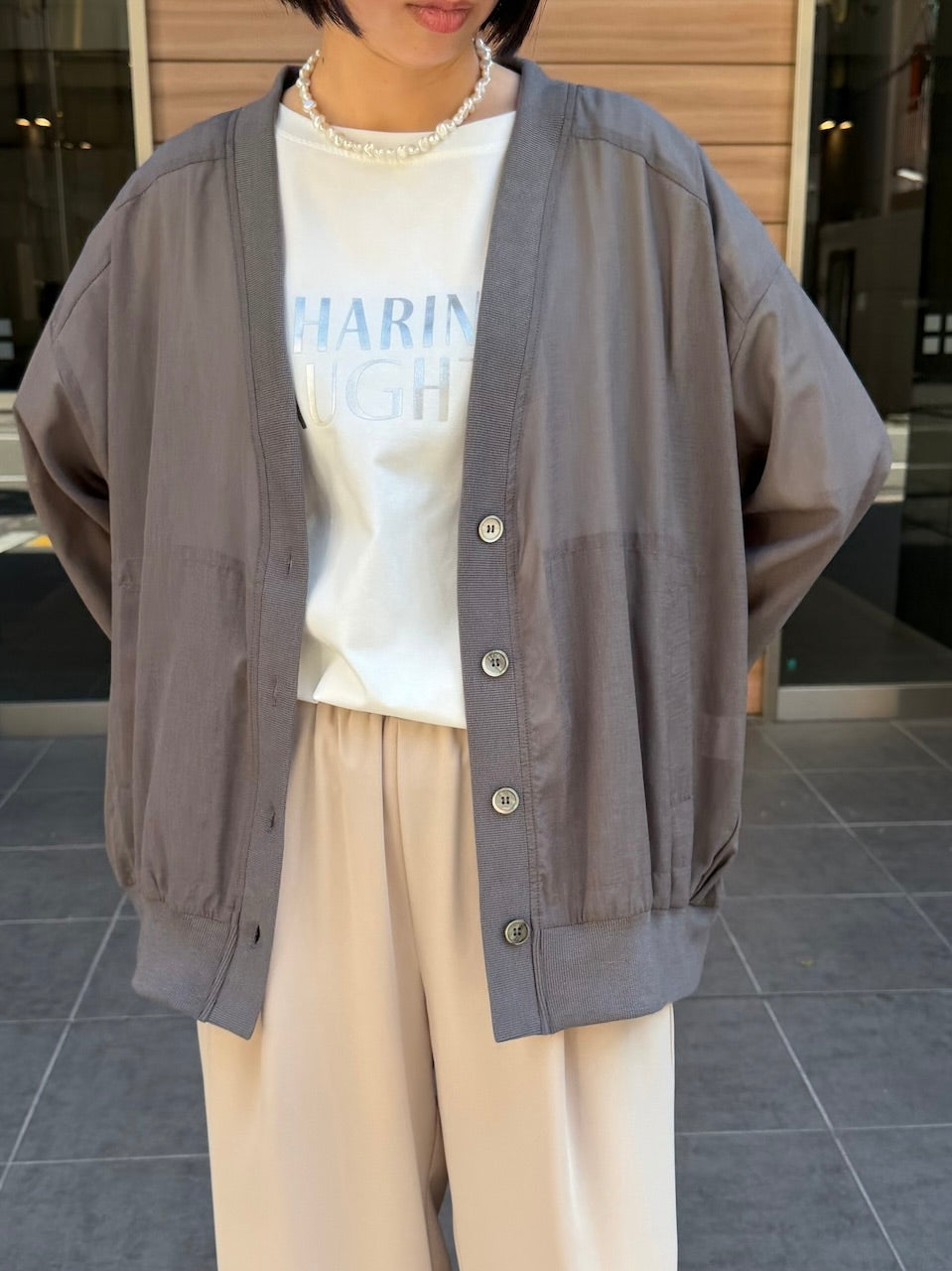 バックロゴカーディガン.