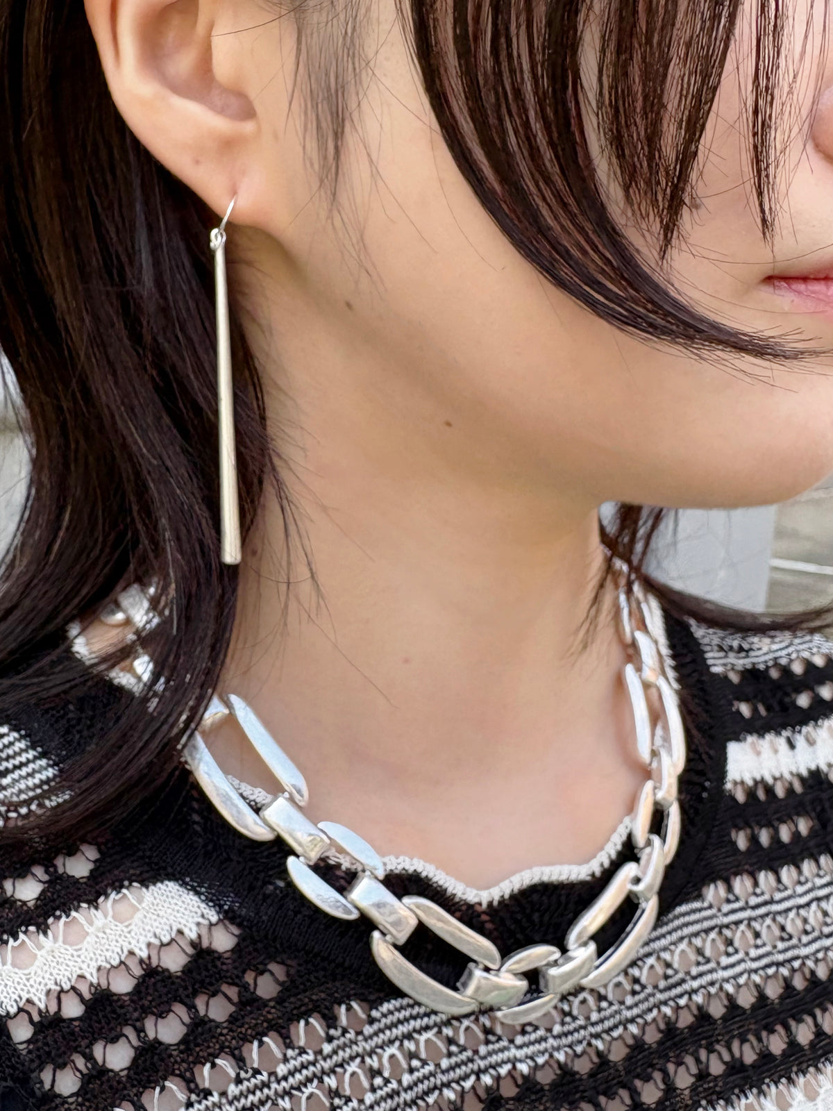 メタルバーピアス