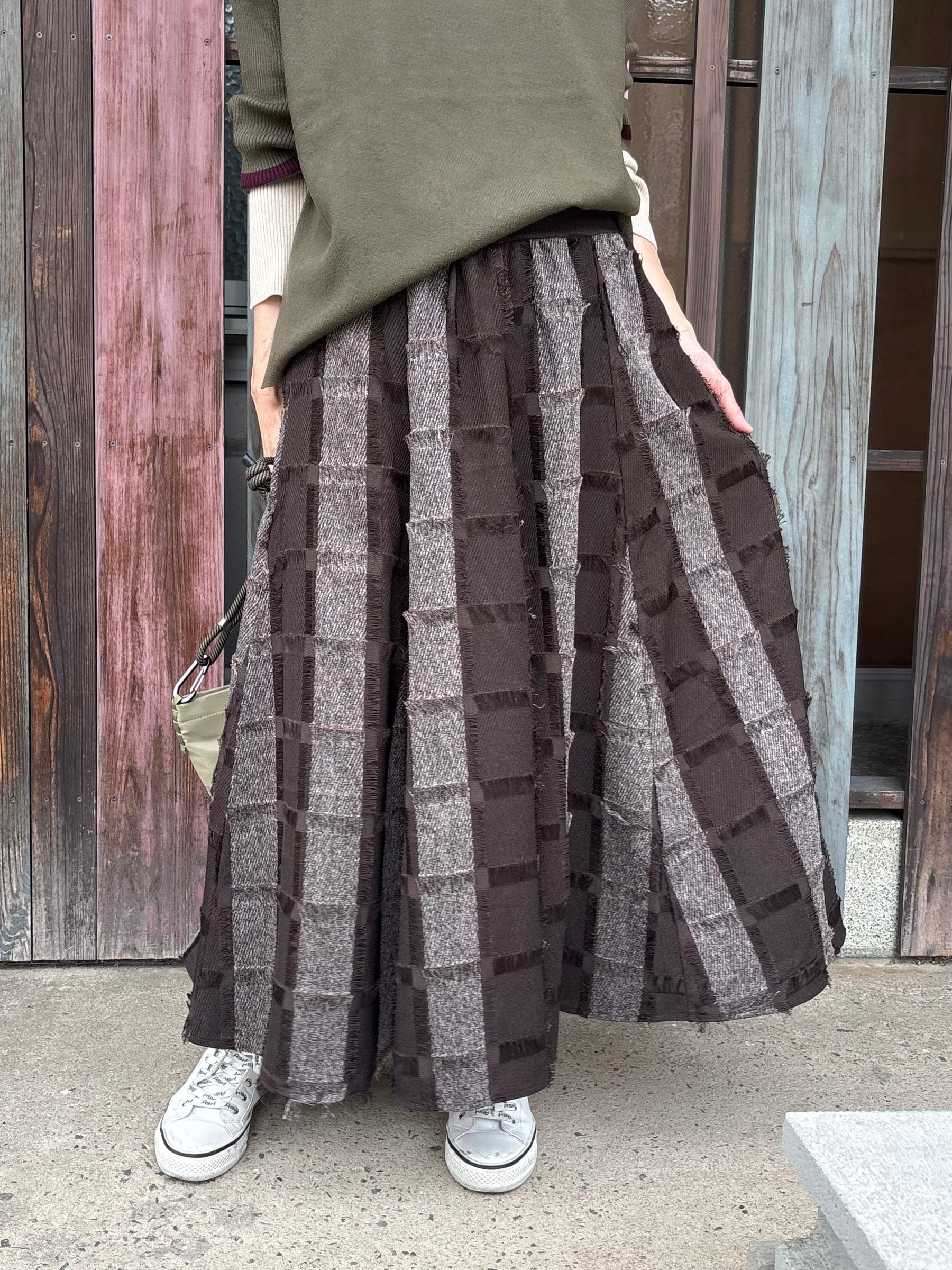 フリンジチェックロングスカート