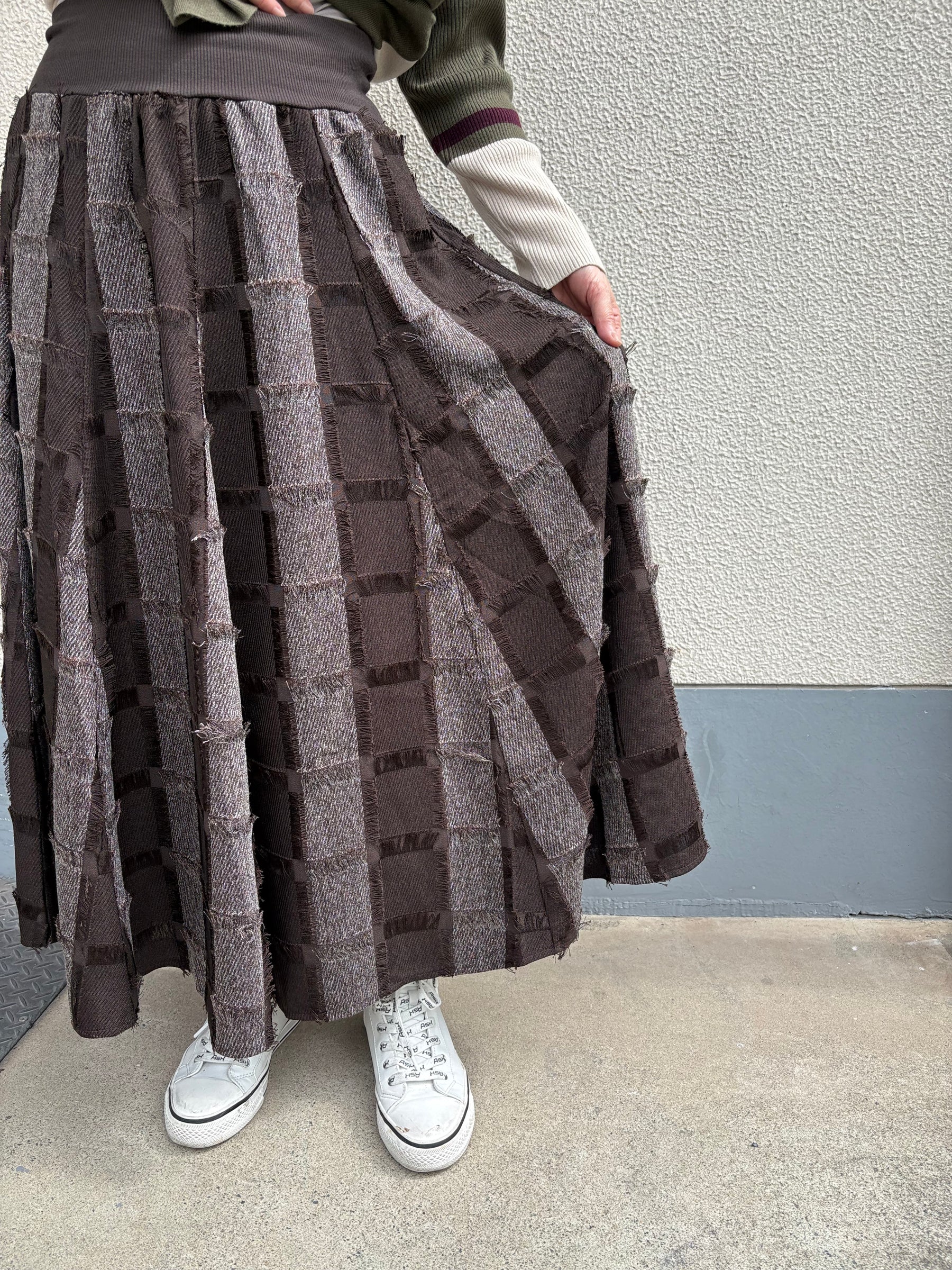 フリンジチェックロングスカート