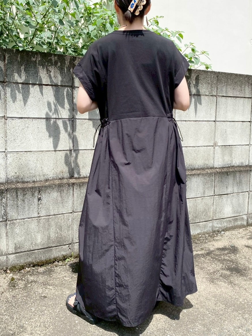 ウエストドロストドッキングワンピース