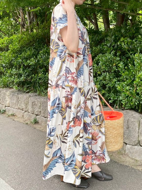 ボタニカル柄プリント半袖ティアードワンピース