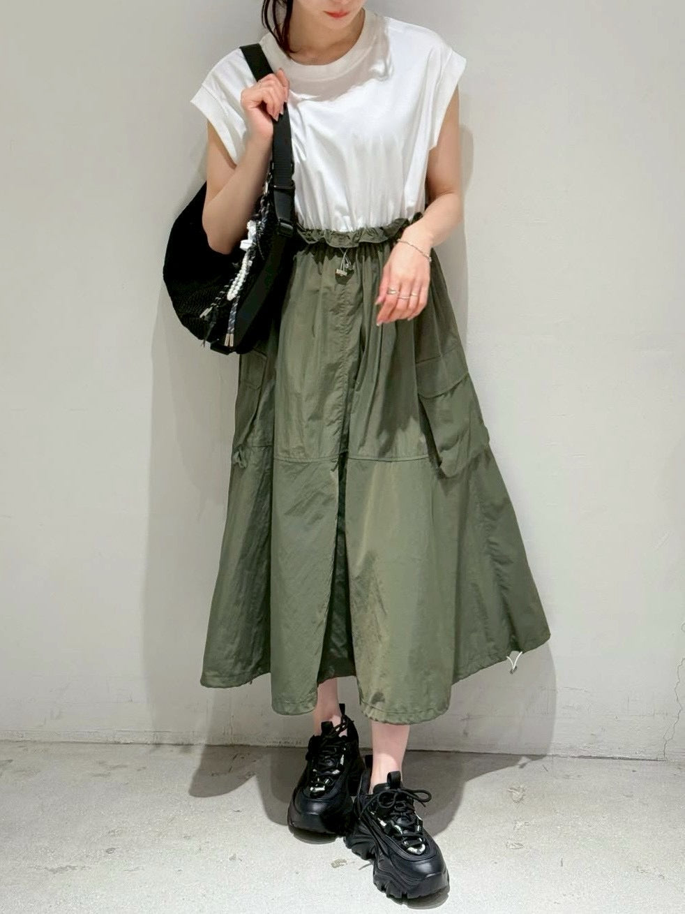 異素材ドッキングワンピース.