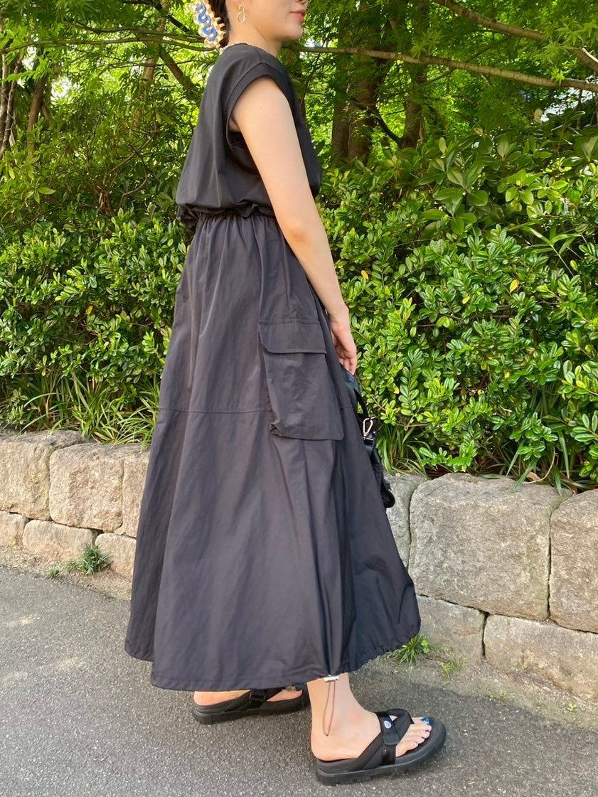 異素材ドッキングワンピース.