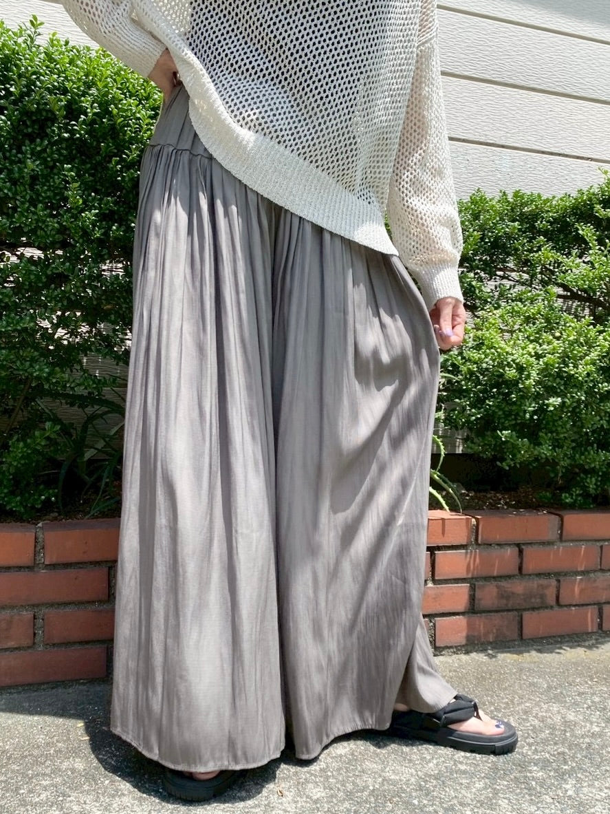 ギャザーワイドパンツ
