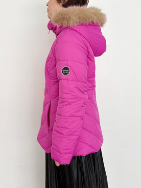 ダウンジャケット