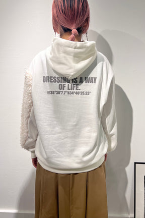 アシメファースリーブフーディー