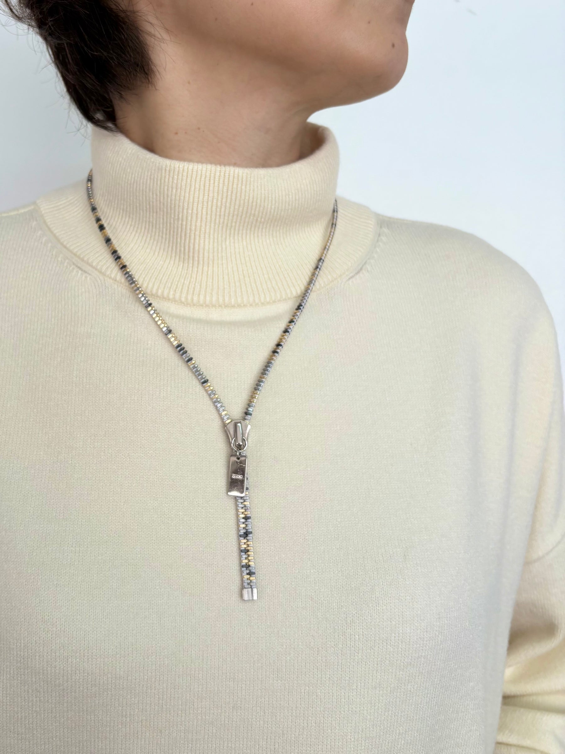 配色袖ニットプルオーバー