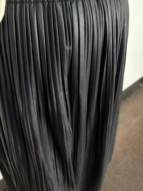 レザーライクプリーツスカート