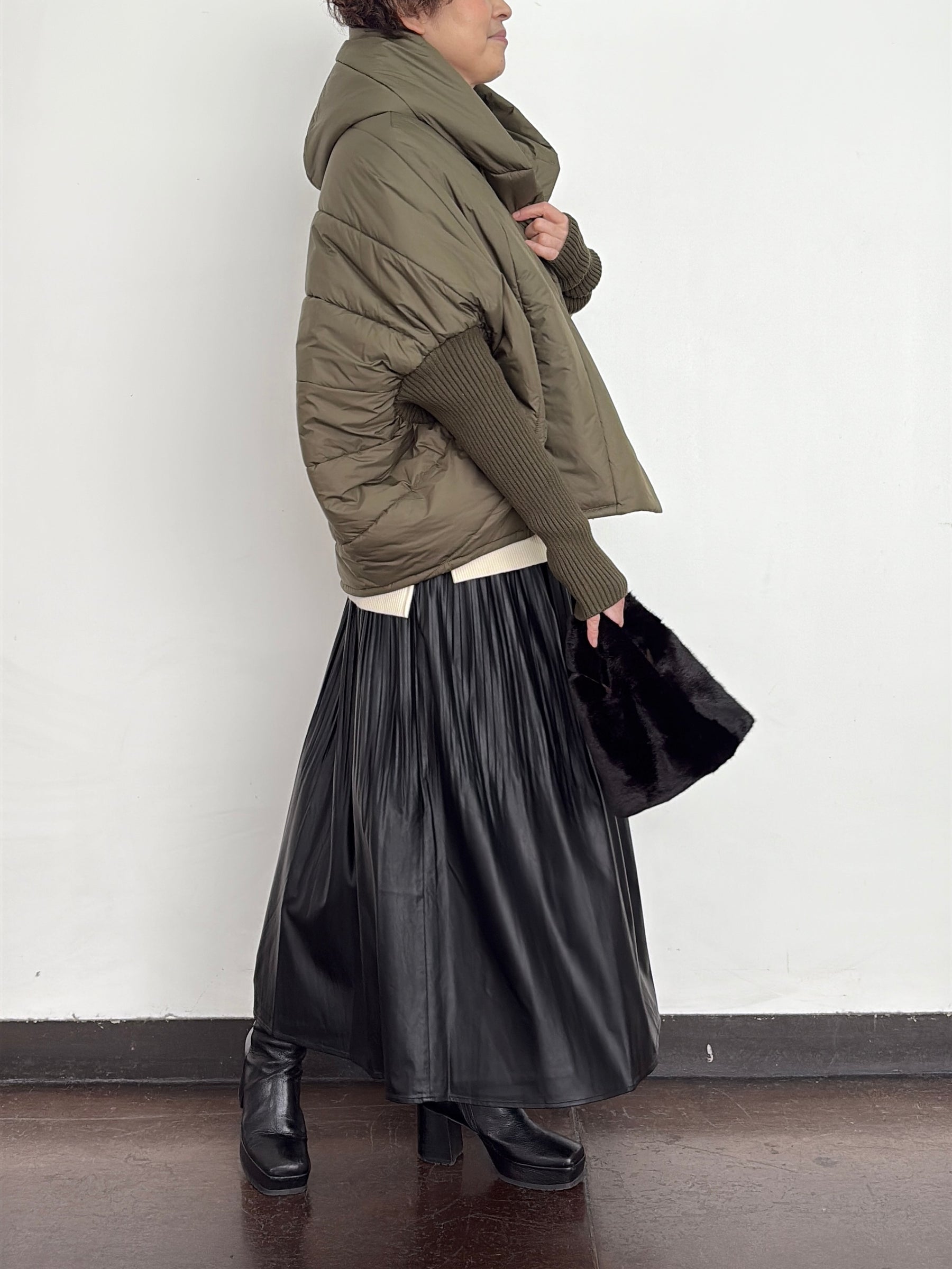 レザーライクプリーツスカート