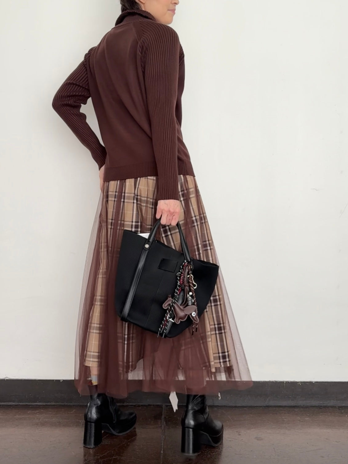 ベルトデザインリブハンドバッグ