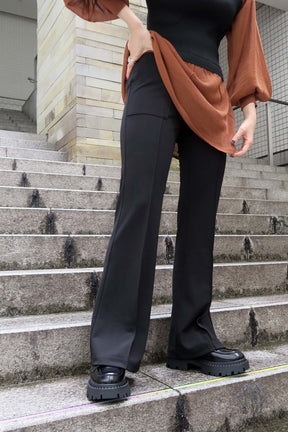 ライト ポンチ素材 フレアパンツ 美脚