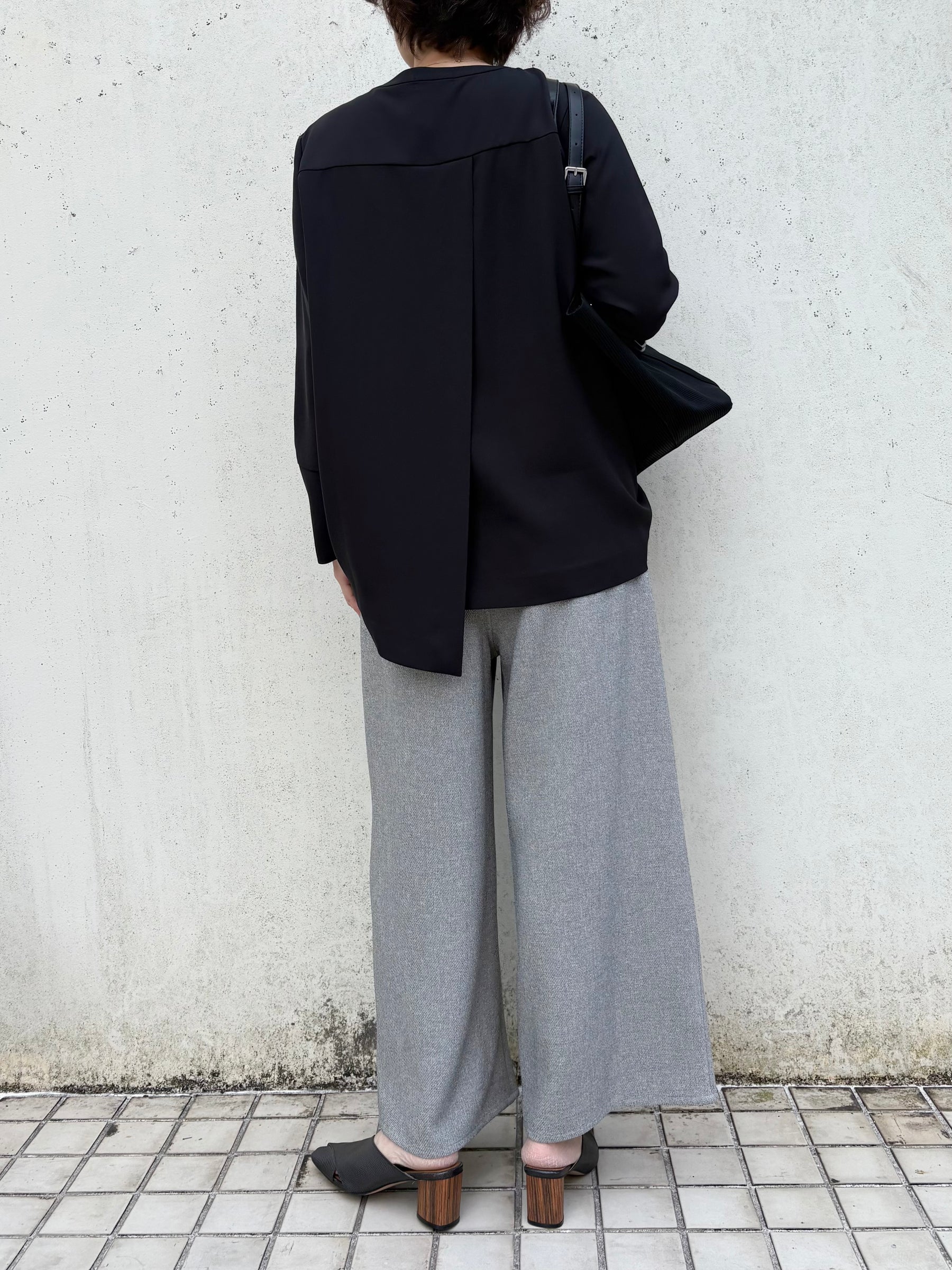 CBアシメパールブラウス