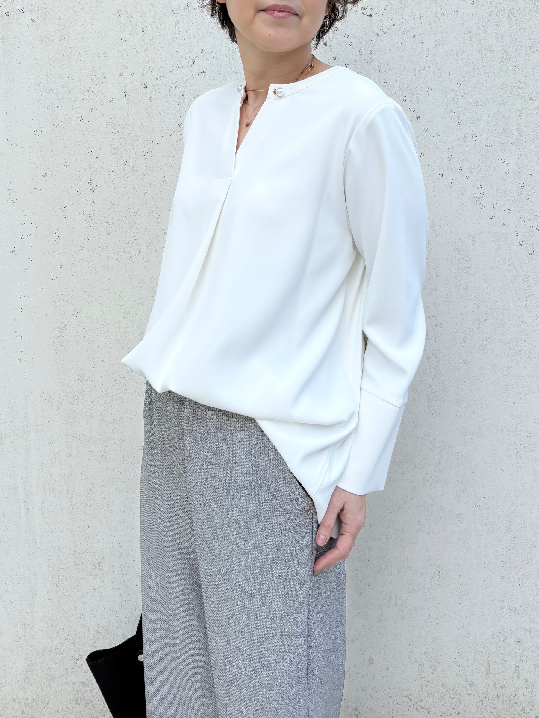 CBアシメパールブラウス