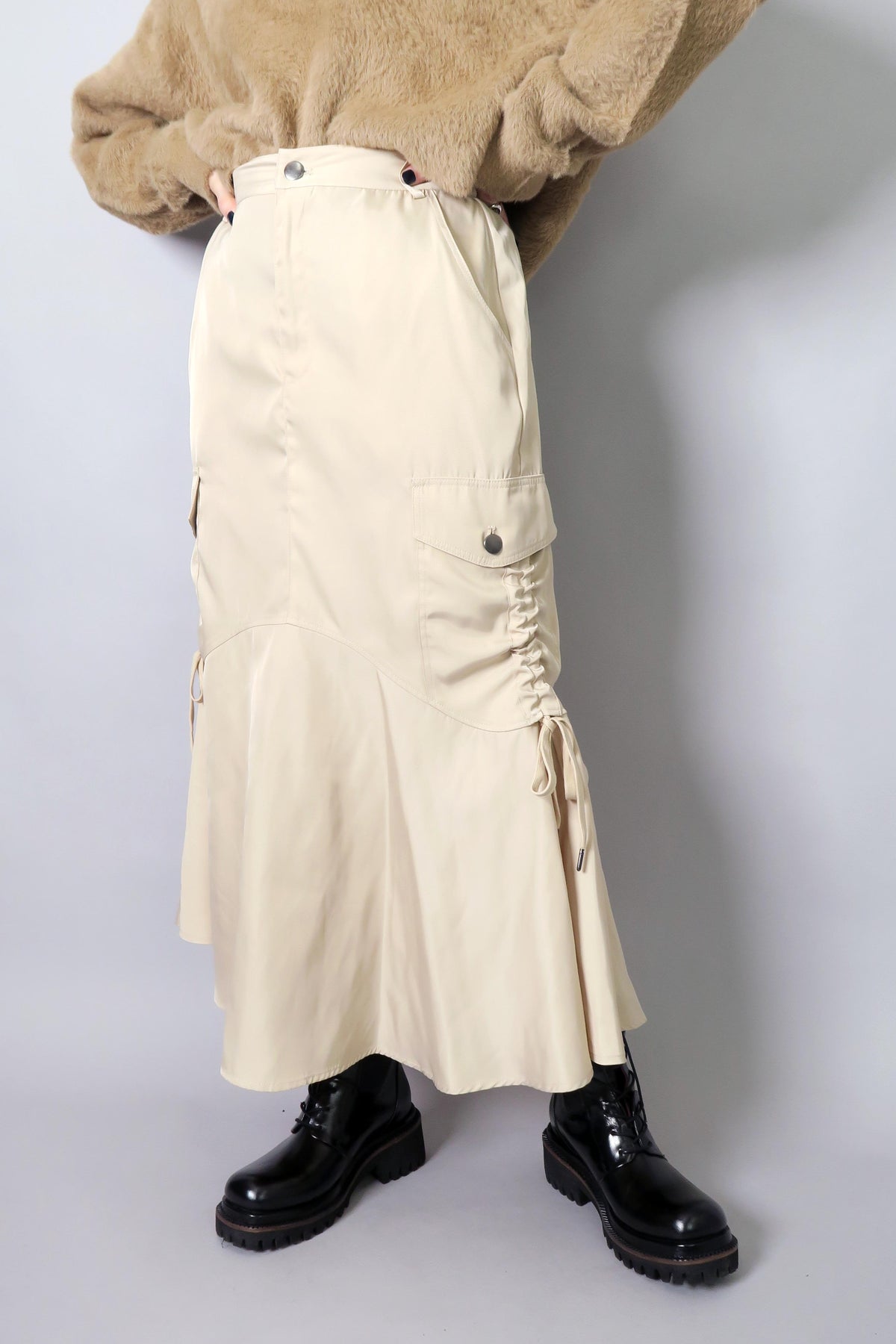 MA-1布帛カーゴソフトマーメイドスカート