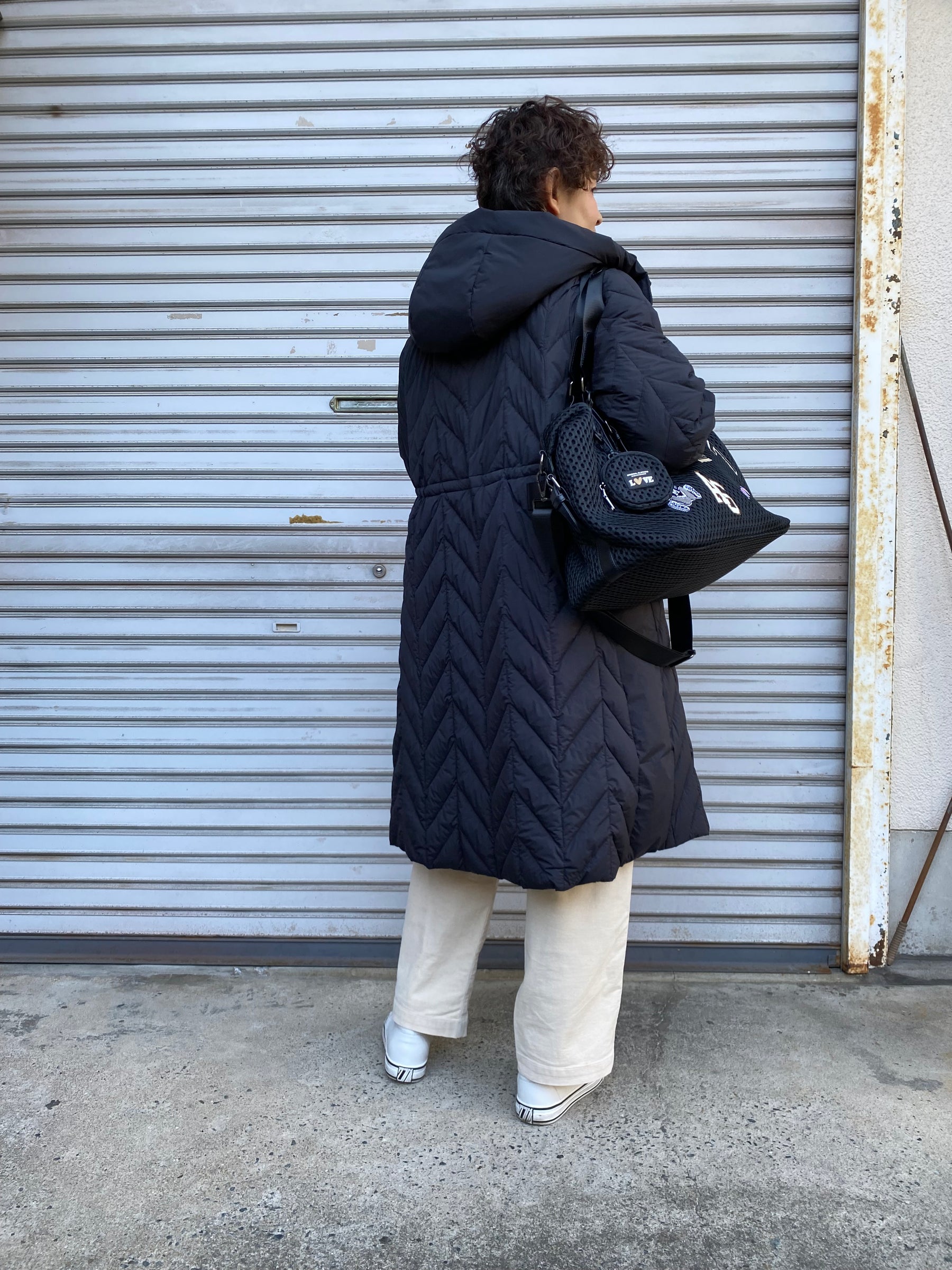 ランダムロゴミニポーチ付き2WAYメッシュトートバッグ