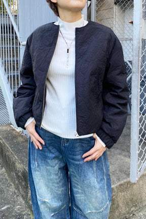 刺繍ダウンジャケット