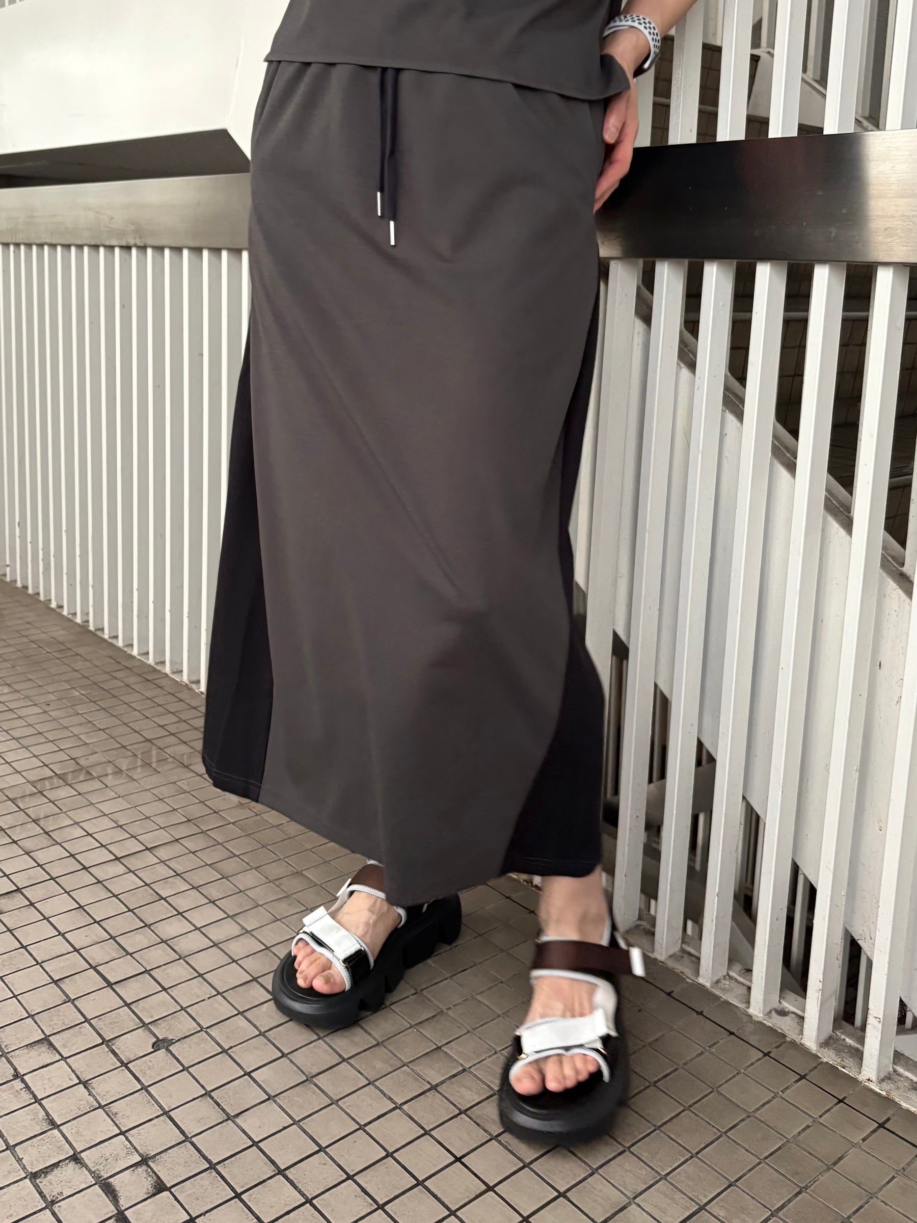 配色タックAラインスカート