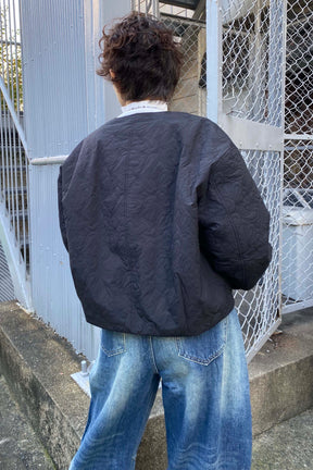 刺繍ダウンジャケット