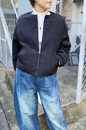 刺繍ダウンジャケット