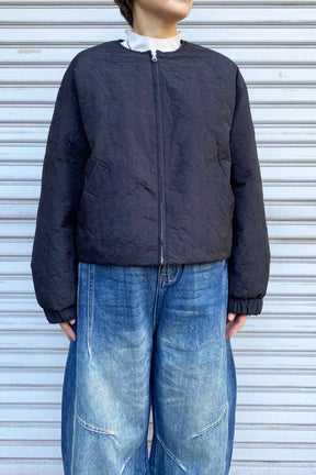 刺繍ダウンジャケット