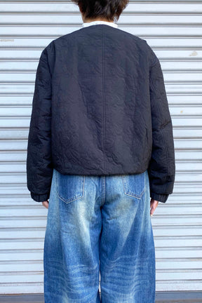 刺繍ダウンジャケット